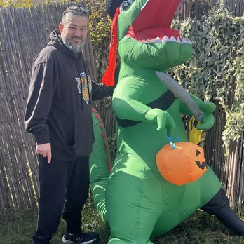 Field Station: Dinosaurs - Amusement Parks Near Me - Leonia, New Jersey