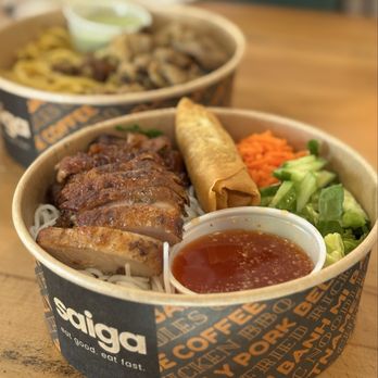 Saiga Vietnamese Eatery - Chicken Vermicelli with Egg Roll - Vietnamese Near Me - Orange, California
