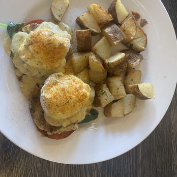 The Middle Fork - Crab Benedict with potatoes - Breakfast & Brunch Near Me - Lander, Wyoming The Middle Fork - Crab Benedict with potatoes - Breakfast & Brunch Near Me - Lander, Wyoming