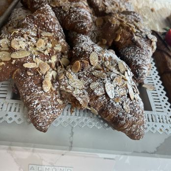 Sugarbloom Cakery And Coffee - Coffee & Tea Near Me - Redlands, California