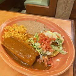 Durango Combo with chicken, fajita and chicken tostada