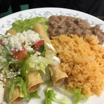 Lola's Kitchen - Mexican Near Me - Barstow, California Lola's Kitchen - Mexican Near Me - Barstow, California