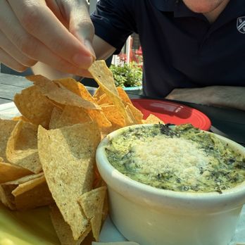 Barnaby's Cafe - Spinach & Artichoke Dip - American Near Me - Houston, Texas