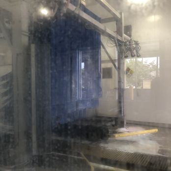 Mr. Squeaky Car Wash - View from the other side of the waiting room - Car Wash Near Me - Pompano Beach, Florida