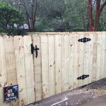 Bibb's Fencing - Gate area. - Fences & Gates Near Me