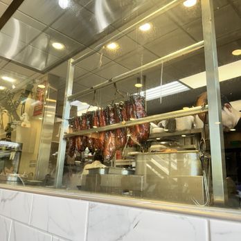 Sandy's Cafe - Cantonese Near Me - Honolulu, Hawaii