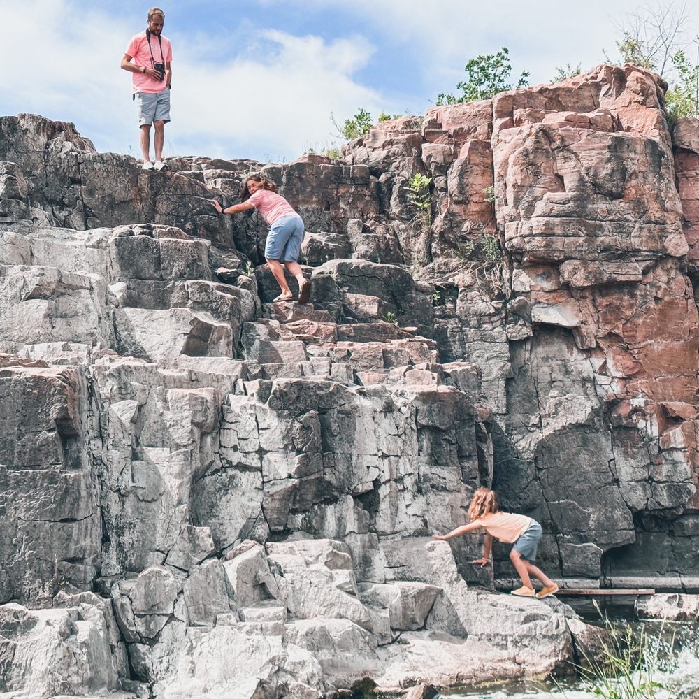 Falls Park - Parks Near Me - Sioux Falls, South Dakota Falls Park - Parks Near Me - Sioux Falls, South Dakota