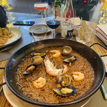 Centonze - Paella marisco - Catalan Near Me - Barcelona, B