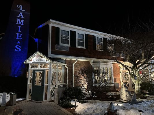 Lamies Inn and The Old Salt Restaurant by null