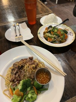 Hippie Thai Street Food by null
