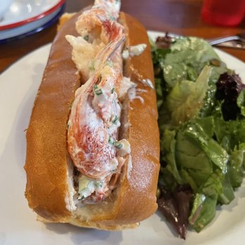 Bar Harbor - New England lobster roll - Seafood Near Me - Seattle, Washington Bar Harbor - New England lobster roll - Seafood Near Me - Seattle, Washington