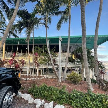 Lazy Days Restaurant - This restaurant is beautiful - Seafood Near Me - Islamorada, Florida