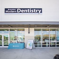 Brandon Modern Dentistry - Looking for a family dentist in Brandon, FL? You have come to the right spot!