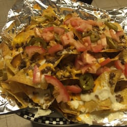 Monty's Pizza - Nachos