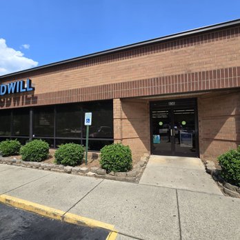 Goodwill Store and Donation Center - Thrift Stores Near Me - Salisbury, North Carolina Goodwill Store and Donation Center - Thrift Stores Near Me - Salisbury, North Carolina