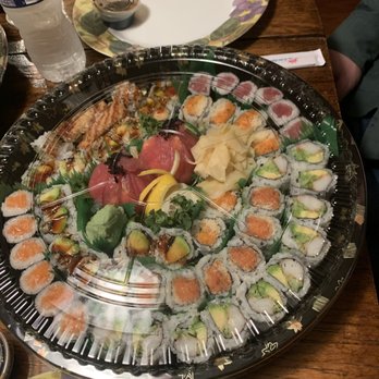 Sushi Stop - Sushi Bars Near Me - Ivyland, Pennsylvania