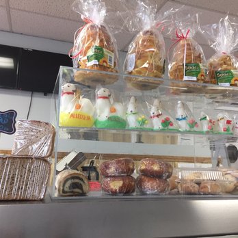 Mei Tea - Polish counter- Easter - Bubble Tea Near Me - Plainville, Connecticut