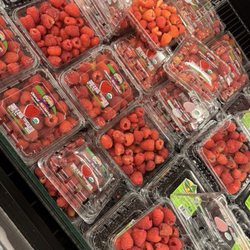 Safeway - rotten fruits!!!