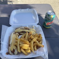 Butler Hot Dog Shoppe - Doggie Deal