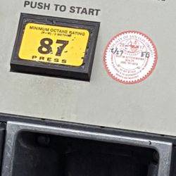 Broad Circle K 76 - Ughh