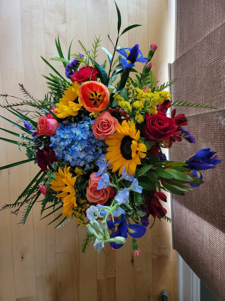 DON EVANS FLORIST Updated August 2024 24 Photos & 13 Reviews 1015
