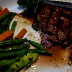 Longhorn Saloon & Grill - Prime Rib