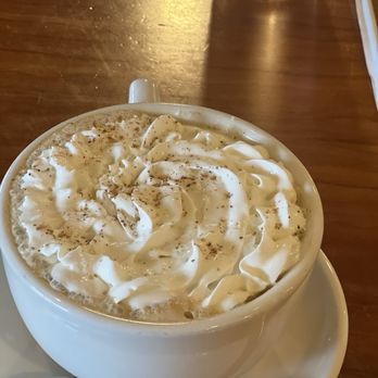 Ruby Slipper Midcity - Creamy vanilla spiced latte - Breakfast & Brunch Near Me - New Orleans, Louisiana