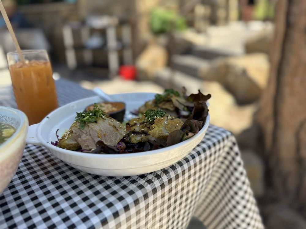 Sen Thai Noodles & Hot Pot