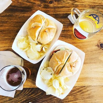 Ted's Restaurant - #blacknbleucheeseburger - Food Trucks Near Me - Hartford, Connecticut Ted's Restaurant - #blacknbleucheeseburger - Food Trucks Near Me - Hartford, Connecticut