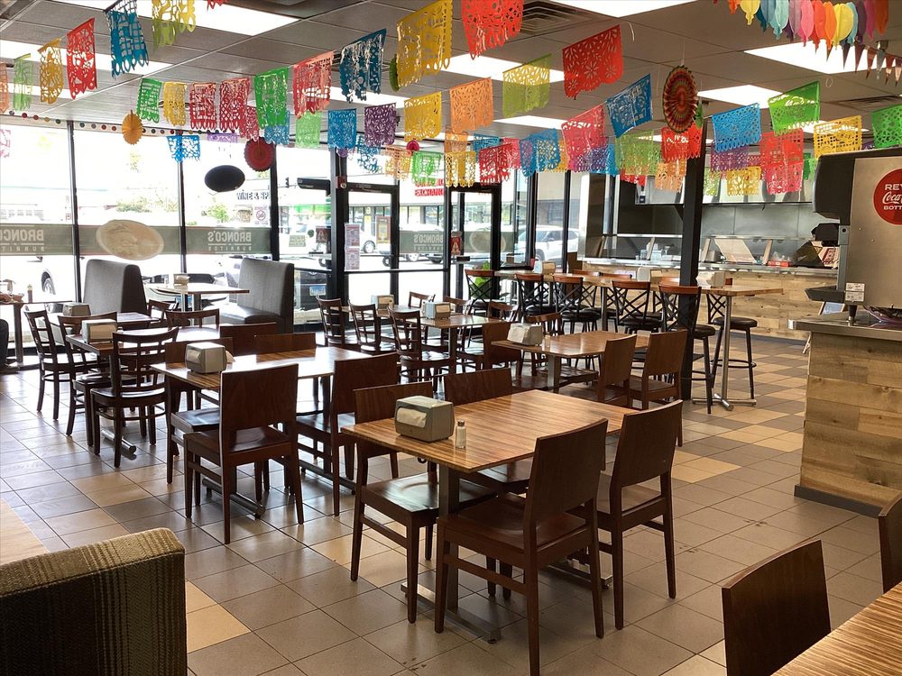 Bronco's Burritos