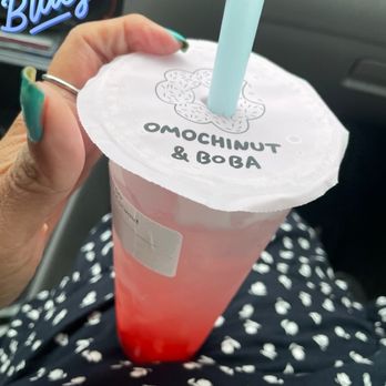 Omochinut & Boba - Strawberry and coconut tea - Donuts Near Me - Miami, Florida Omochinut & Boba - Strawberry and coconut tea - Donuts Near Me - Miami, Florida
