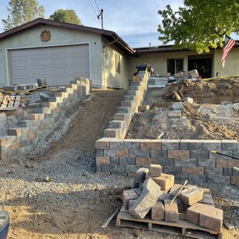 BlackHawk Construction - The block used is Verrazo 4 face, it is great for straight and terraced wall design! - Masonry/Concrete Near Me BlackHawk Construction - The block used is Verrazo 4 face, it is great for straight and terraced wall design! - Masonry/Concrete Near Me