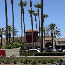 Rio Vista Shopping Center