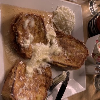 Liliha Bakery - Big fluffy melt in your mouth French Toast - Bakeries Near Me - Honolulu, Hawaii Liliha Bakery - Big fluffy melt in your mouth French Toast - Bakeries Near Me - Honolulu, Hawaii