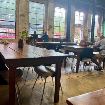 PERC Coffee - Seating area - Coffee & Tea Near Me - Savannah, Georgia