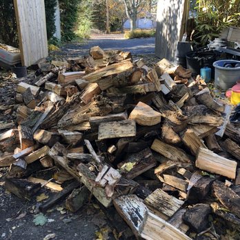Timmy's Tree Service - Received one cord stackable, and about 1 cord pieces ... Not 3 cords! - Tree Services Near Me Timmy's Tree Service - Received one cord stackable, and about 1 cord pieces ... Not 3 cords! - Tree Services Near Me