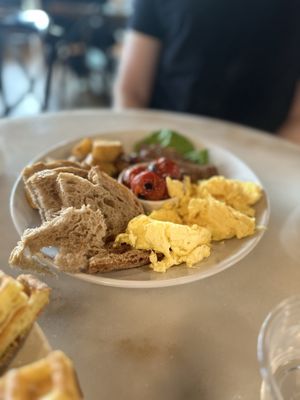 Farine Bakery & Café by null