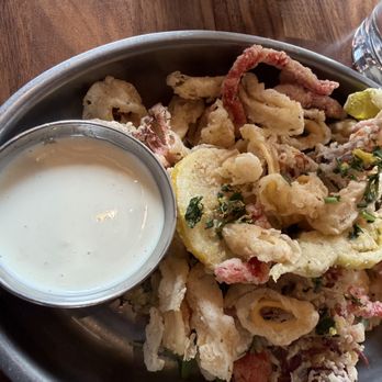 Fontana Di Vino - Calamari - Wine Bars Near Me - Davidson, North Carolina Fontana Di Vino - Calamari - Wine Bars Near Me - Davidson, North Carolina