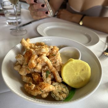 Black+Blue Toronto - Calamari - Steakhouses Near Me - Toronto, Ontario
