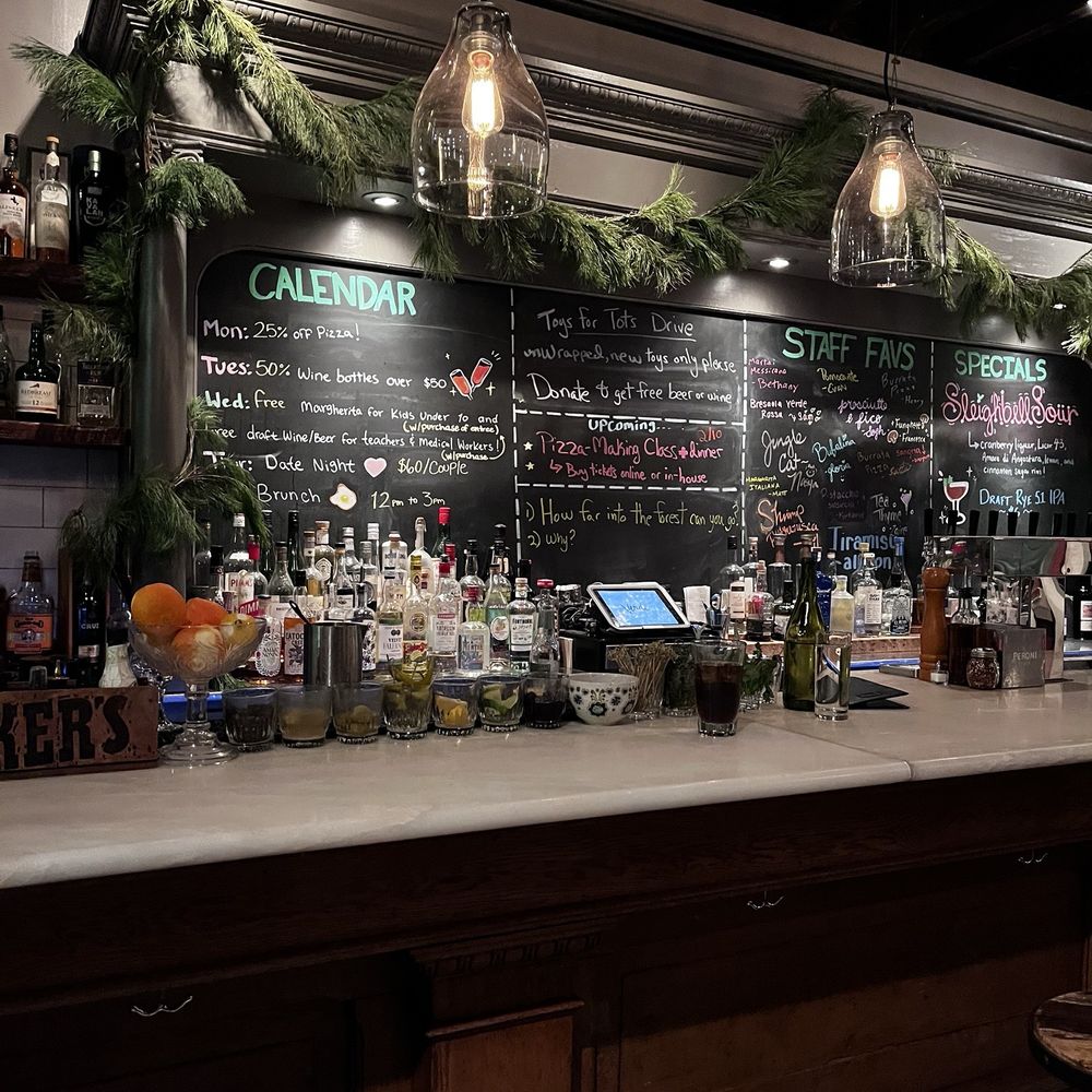 Verde - Cute bar - Pizza Near Me - Baltimore, Maryland Verde - Cute bar - Pizza Near Me - Baltimore, Maryland