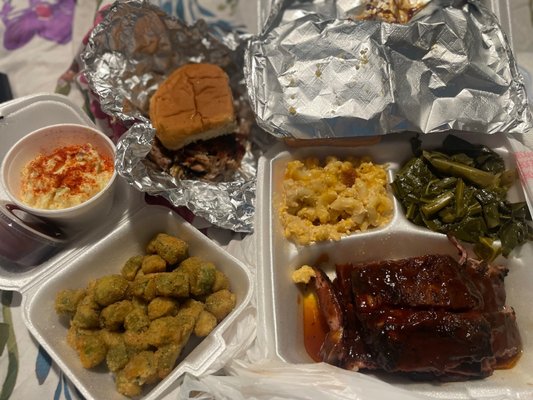 Crazy Ron's BBQ by null