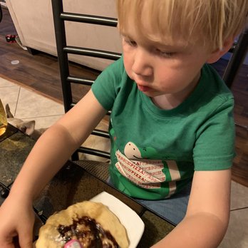 Frybread Fanatics! - Kid dessert - Food Trucks Near Me - Laveen , Arizona