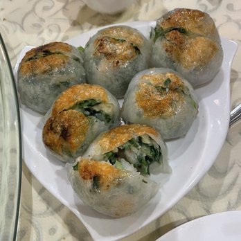 East Ocean Seafood Restaurant - Pan Fried Shrimp and Chives Dumpling - Dim Sum Near Me - Alameda, California East Ocean Seafood Restaurant - Pan Fried Shrimp and Chives Dumpling - Dim Sum Near Me - Alameda, California