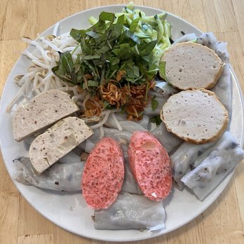 YEN Viet Kitchen - Banh cuan - Vietnamese Near Me - Las Vegas, Nevada YEN Viet Kitchen - Banh cuan - Vietnamese Near Me - Las Vegas, Nevada
