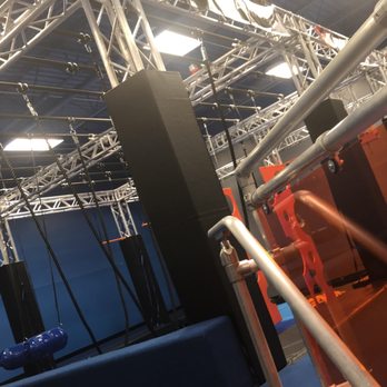 Sky Zone Trampoline Park - Obstacle course? - Trampoline Parks Near Me - Tampa, Florida