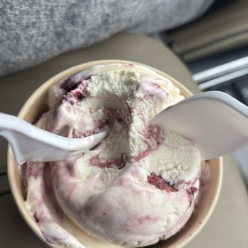McConnells Fine Ice Creams - Ice Cream & Frozen Yogurt Near Me - Ventura, California