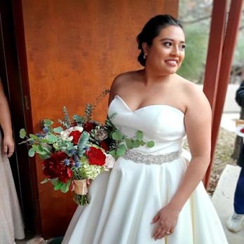 Bella Flora Wedding & Event Designs - Party & Event Planning Near Me