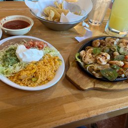 Shrimp fajitas and fixings Shrimp fajitas and fixings