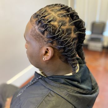 Styld To Perfection - Hair Stylists Near Me - Dubuque, Iowa