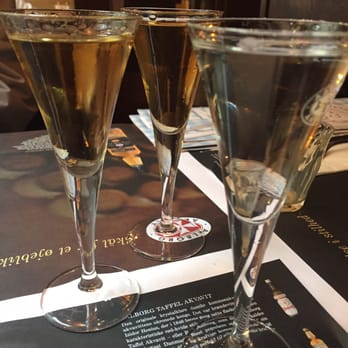 Cafe Brooklyn - Pubs Near Me - Copenhagen, 84 Cafe Brooklyn - Pubs Near Me - Copenhagen, 84